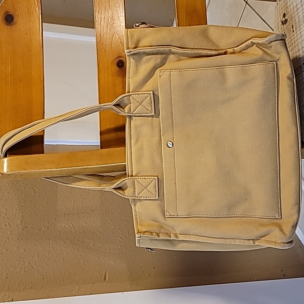 Urban Originals Shoulder Bag